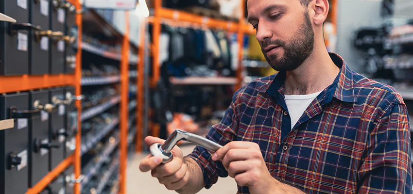Locksmith For Retail Stores Lockout Services in Lemon Grove, California