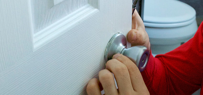 Vintage Door Knob Replacement in Lemon Grove, CA