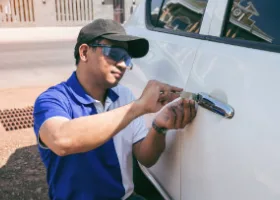 Car Locksmith in Lemon Grove, CA
